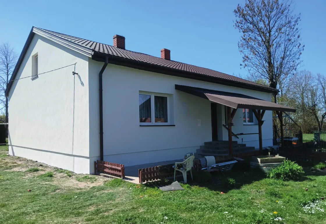Dom w Krajewie-Wierciochach po ociepleniu ścian